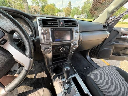 Used 2019 Toyota 4Runner SR5 RWD image 12