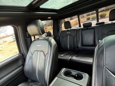 Used 2018 Ford F350 Platinum image 19