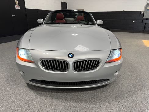 Used 2003 BMW Z4 3.0i RWD image 2