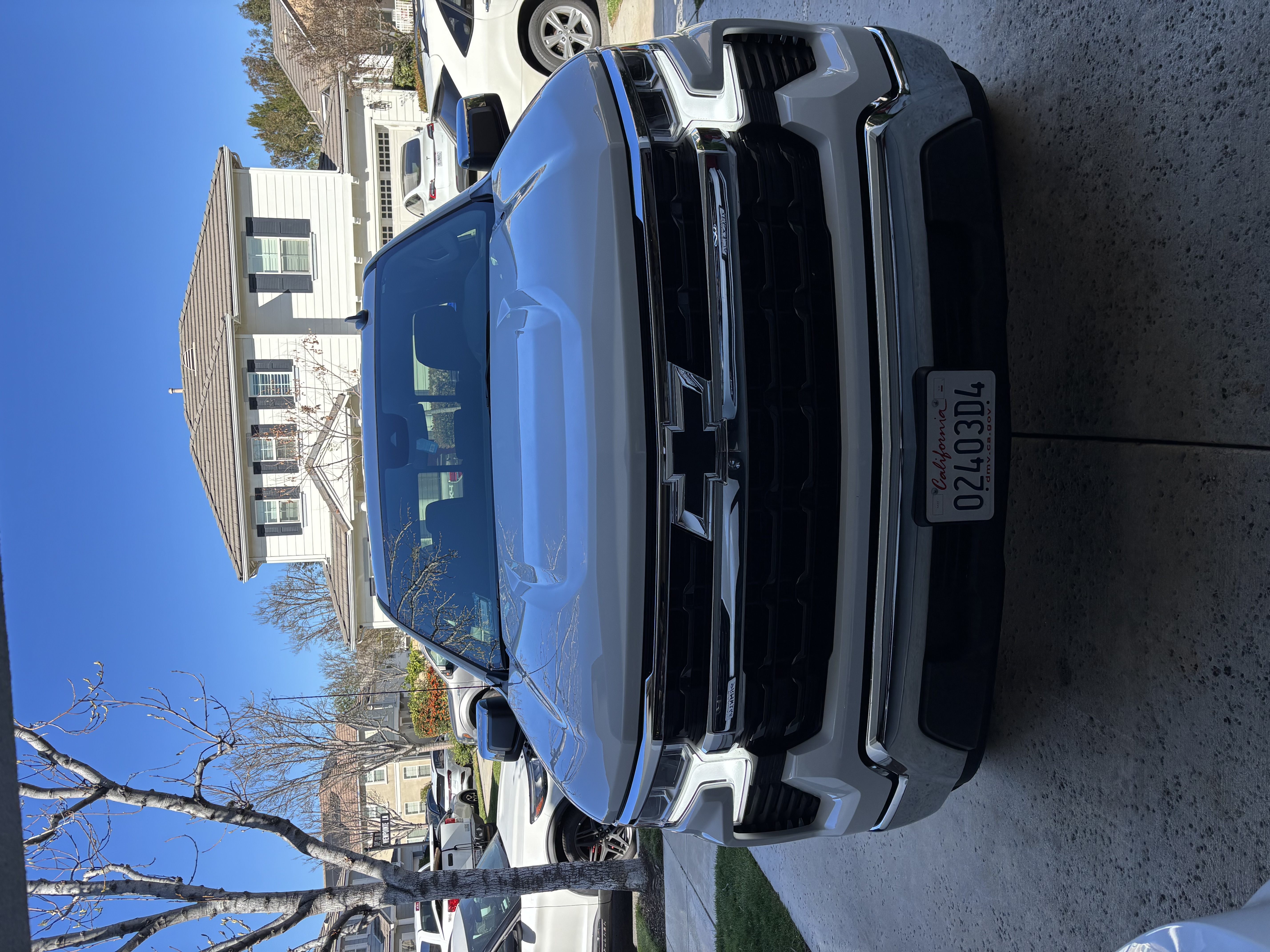 Used 2024 Chevrolet Silverado 1500 LT w/ Convenience Package II RWD image 5