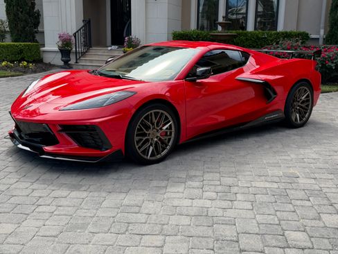 Used 2020 Chevrolet Corvette Stingray Premium Cpe w/ 3LT Preferred Equipment Group image 29