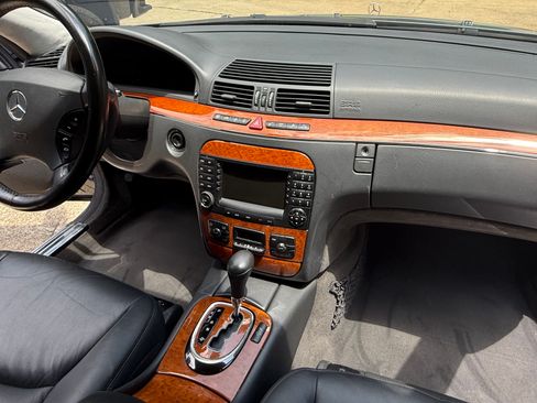 Used 2006 Mercedes-Benz S 430 S 430 Sedan 4D image 4