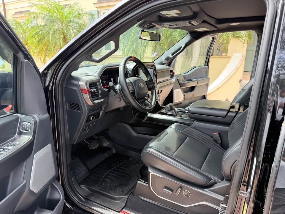 Used 2023 Ford F150 Raptor AWD/4WD image 9