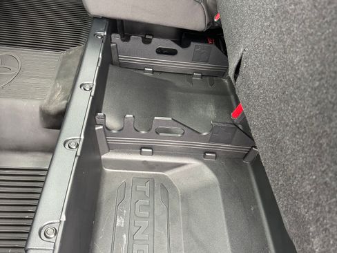 Used 2023 Toyota Tundra Limited w/ Power Package AWD/4WD image 17