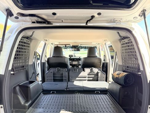 Used 2019 Toyota 4Runner TRD Off-Road Premium image 16