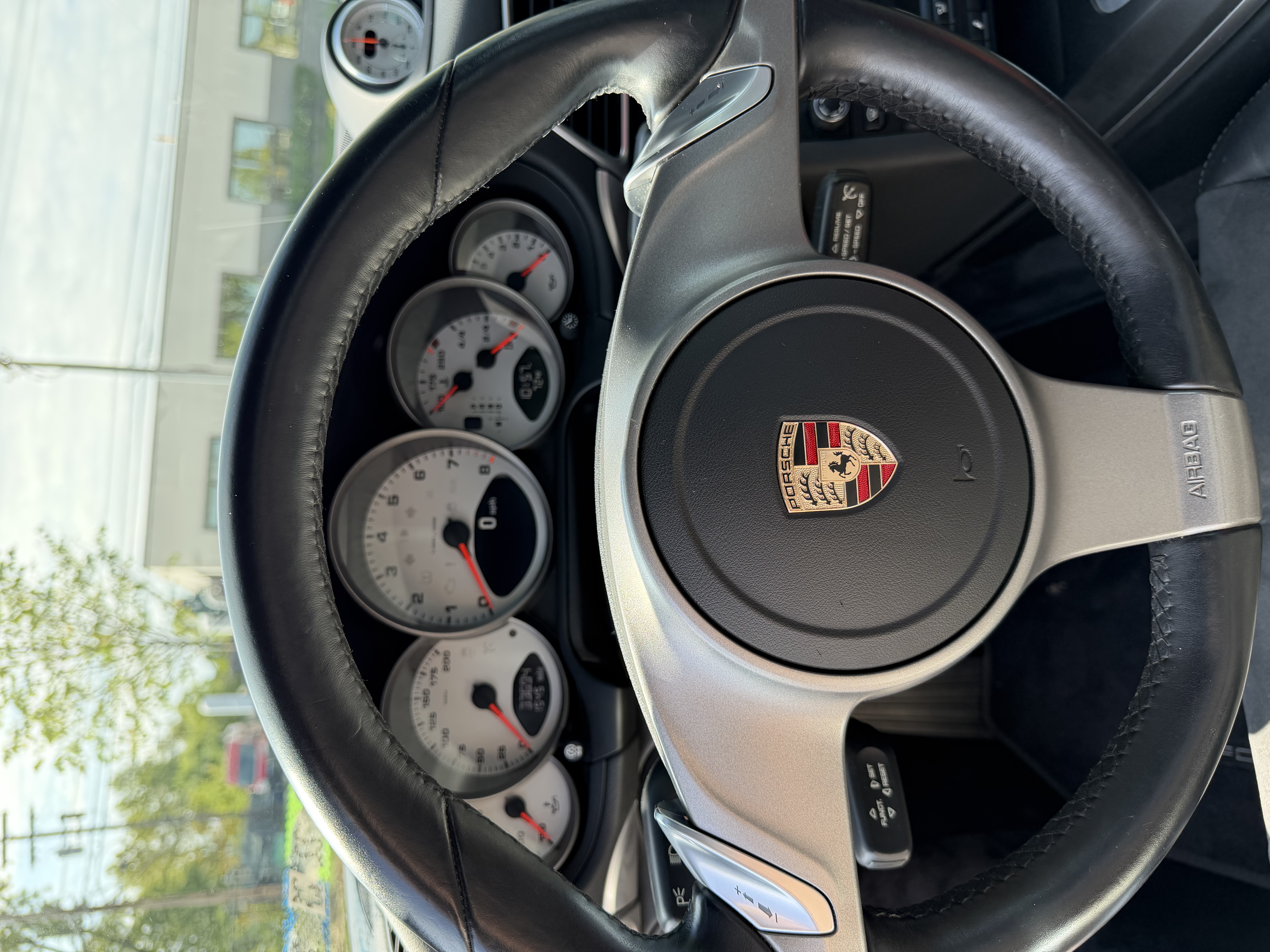 Used 2009 Porsche 911 Carrera S RWD image 18