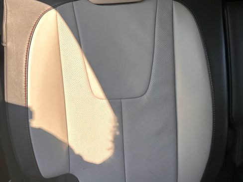 Used 2014 Chevrolet Equinox LTZ FWD image 22