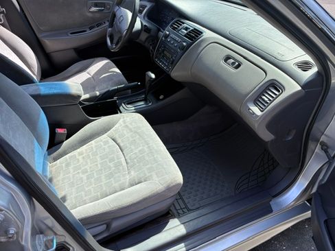 Used 2001 Honda Accord EX image 6