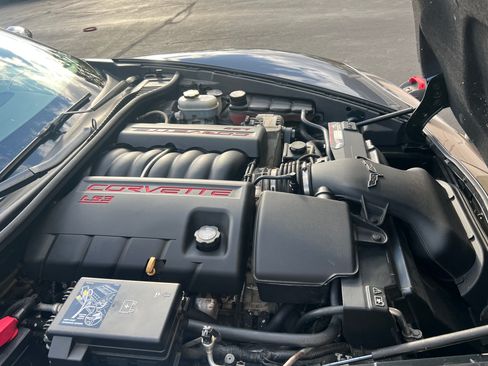 Used 2009 Chevrolet Corvette Coupe w/ Preferred Equipment Group RWD image 9