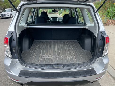 Used 2010 Subaru Forester 2.5X AWD/4WD image 5