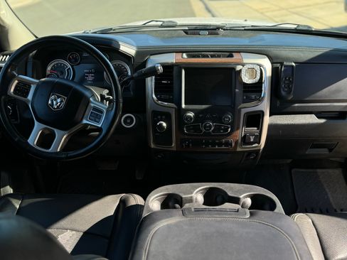 Used 2017 RAM 3500 Laramie image 11