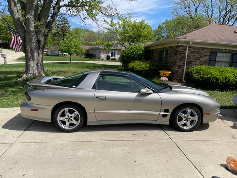 Used 2001 Pontiac Firebird Trans Am image 6