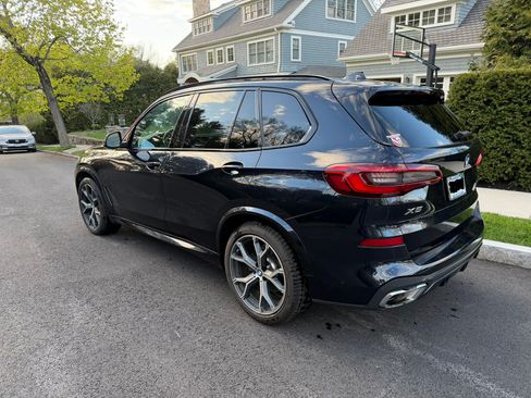 Used 2019 BMW X5 xDrive40i w/ M Sport Package AWD/4WD image 5