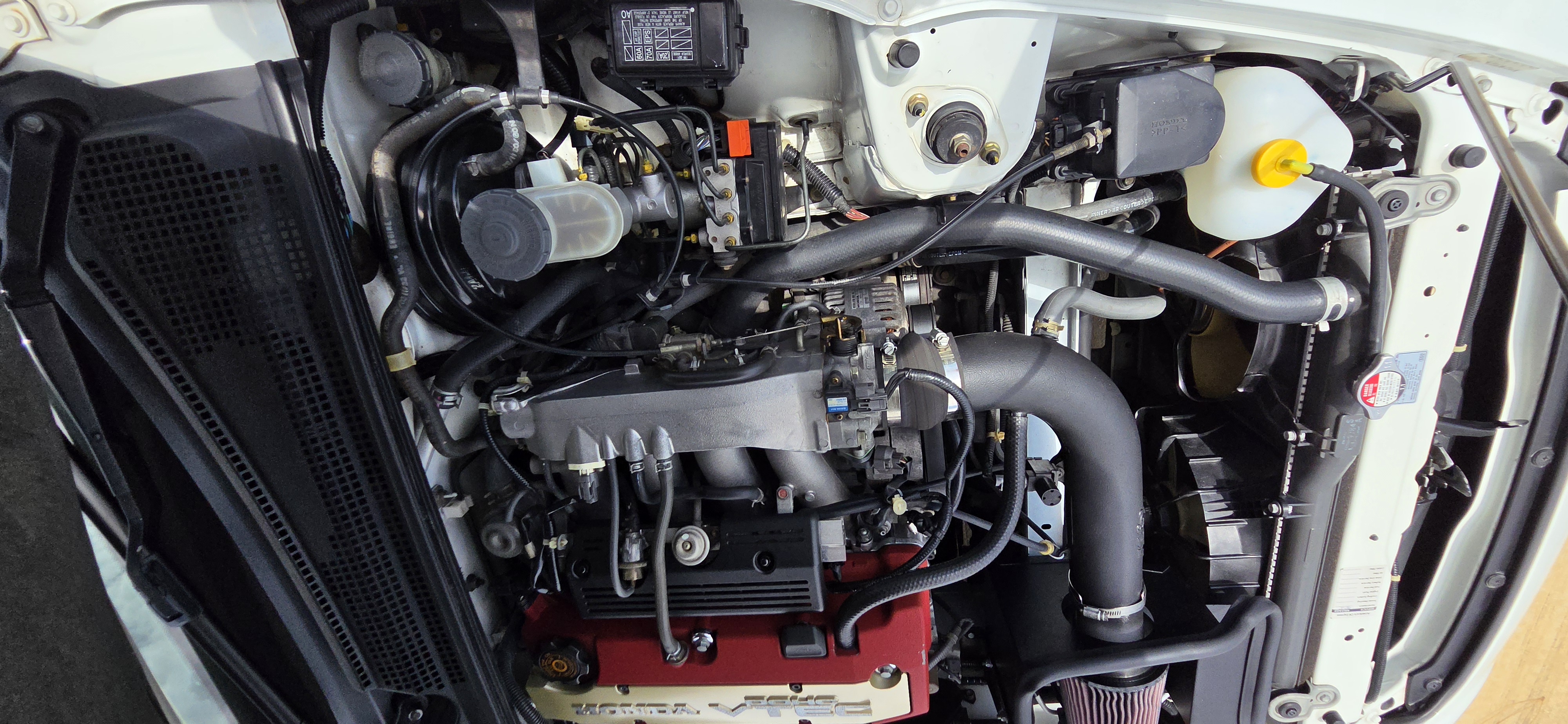 Used 2004 Honda S2000 image 21