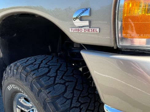 Used 2004 Dodge Ram 3500 Truck ST w/ Trailer Tow Group image 10