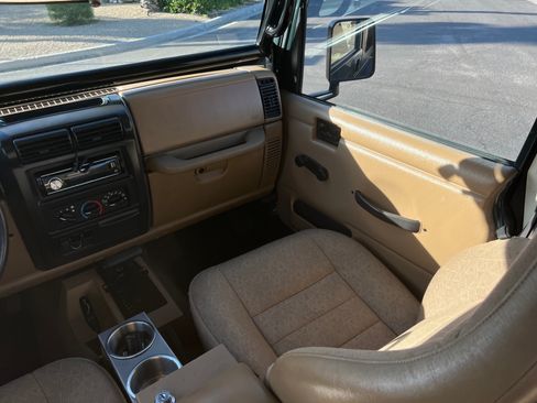 Used 2002 Jeep Wrangler Sport AWD/4WD image 15