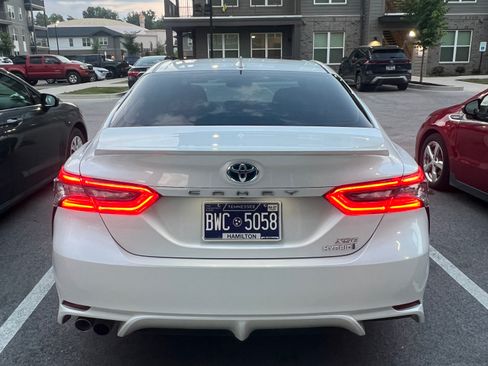 Used 2024 Toyota Camry XSE w/ Navigation Package FWD image 4