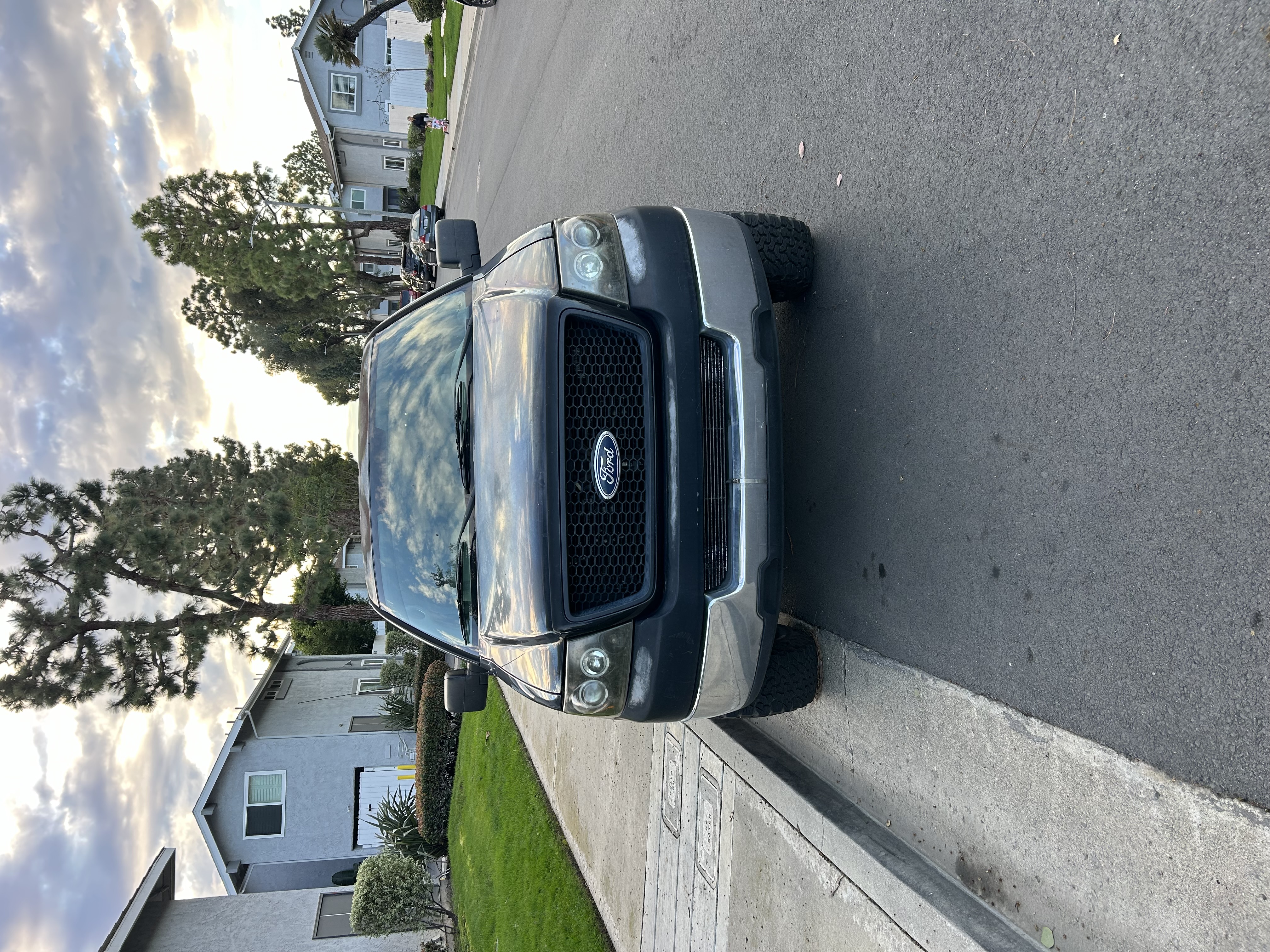 Used 2005 Ford F150 XLT RWD image 4