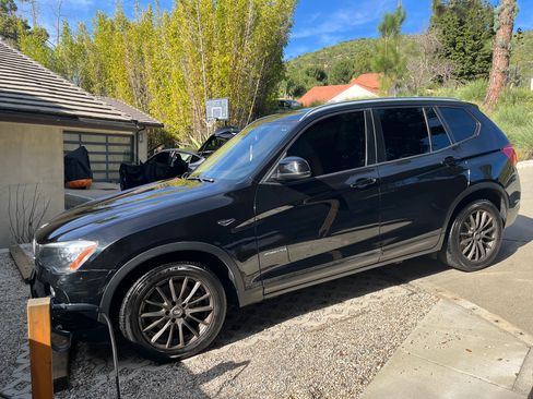 Used 2015 BMW X3 xDrive28i image 4