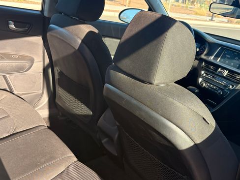 Used 2020 Kia Optima LX FWD image 8