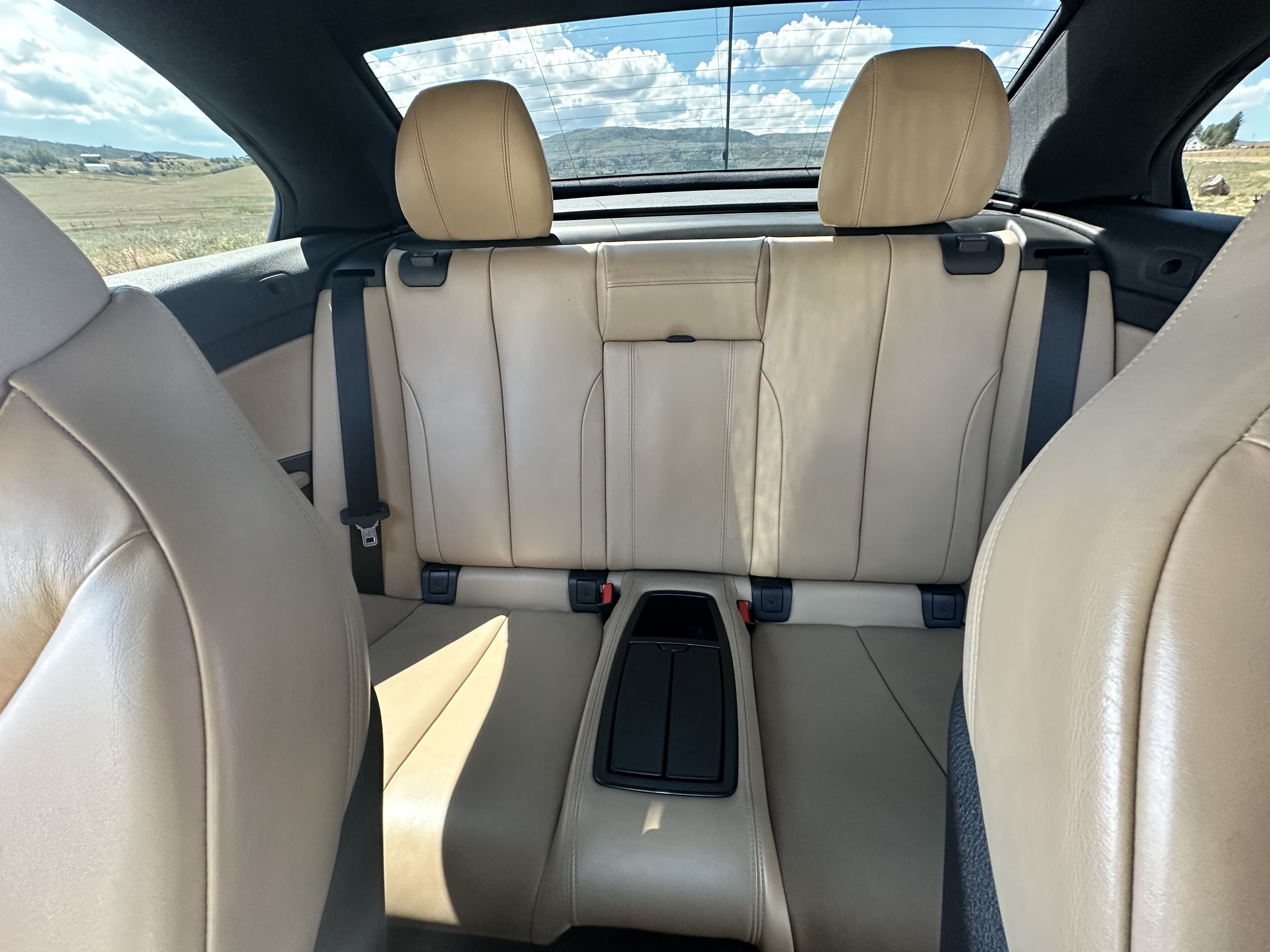 Used 2016 BMW M4 Convertible RWD image 14
