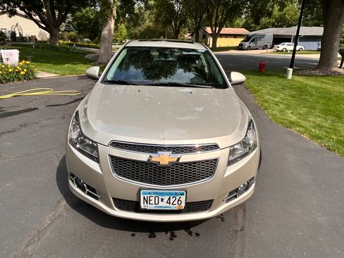 Used 2013 Chevrolet Cruze LTZ w/ RS Package FWD image 4