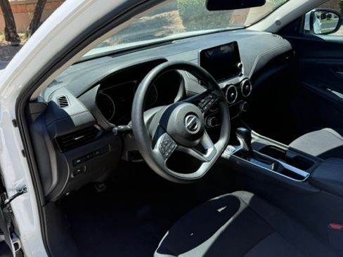 Used 2023 Nissan Sentra SV FWD image 23