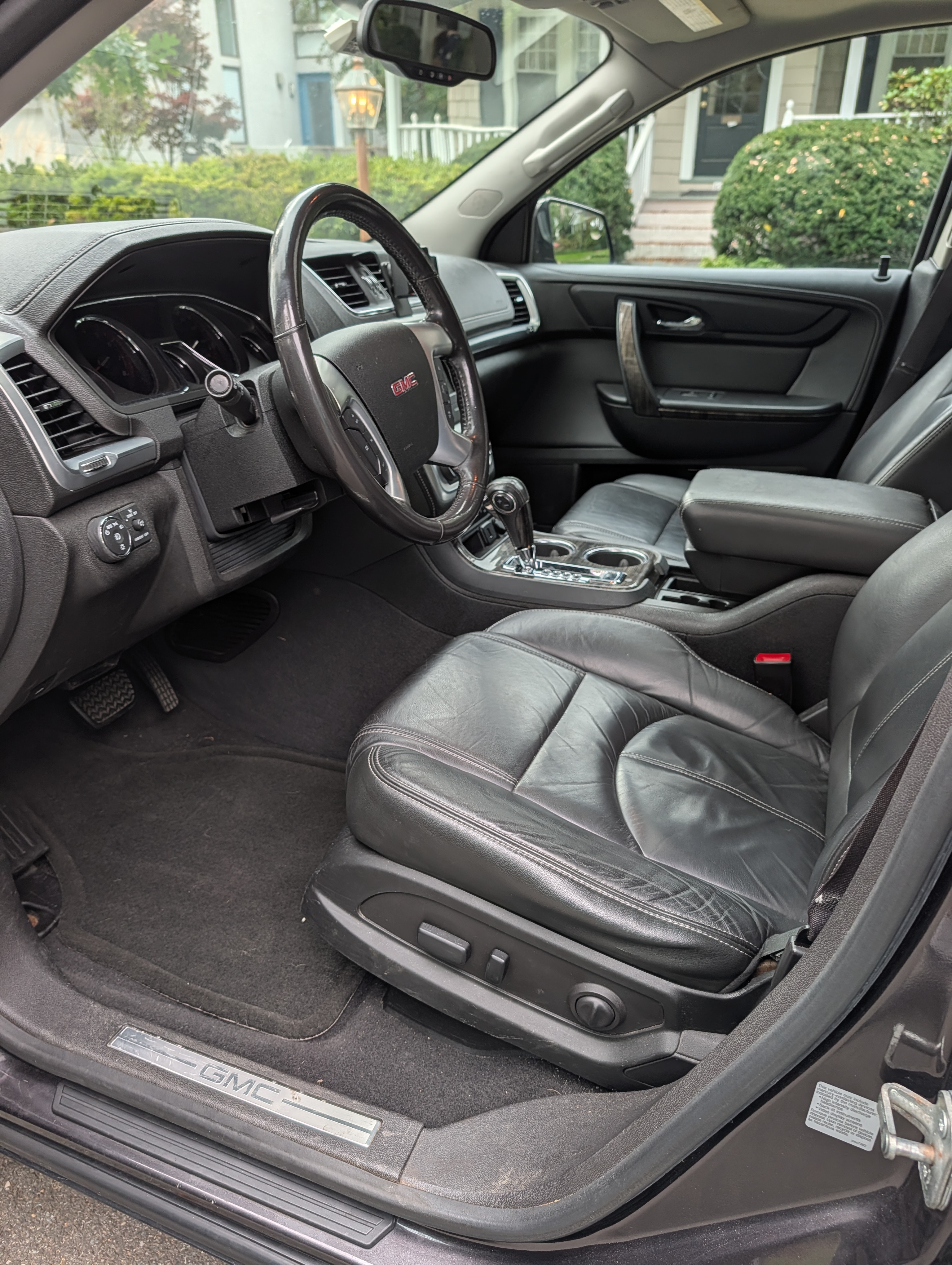 Used 2015 GMC Acadia SLT AWD/4WD image 19