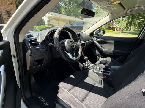 Used 2016 MAZDA CX-5 Touring FWD image 8