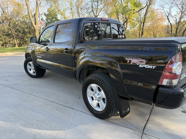Used 2013 Toyota Tacoma 4x4 Double Cab w/ TRD Sport Pkg image 14