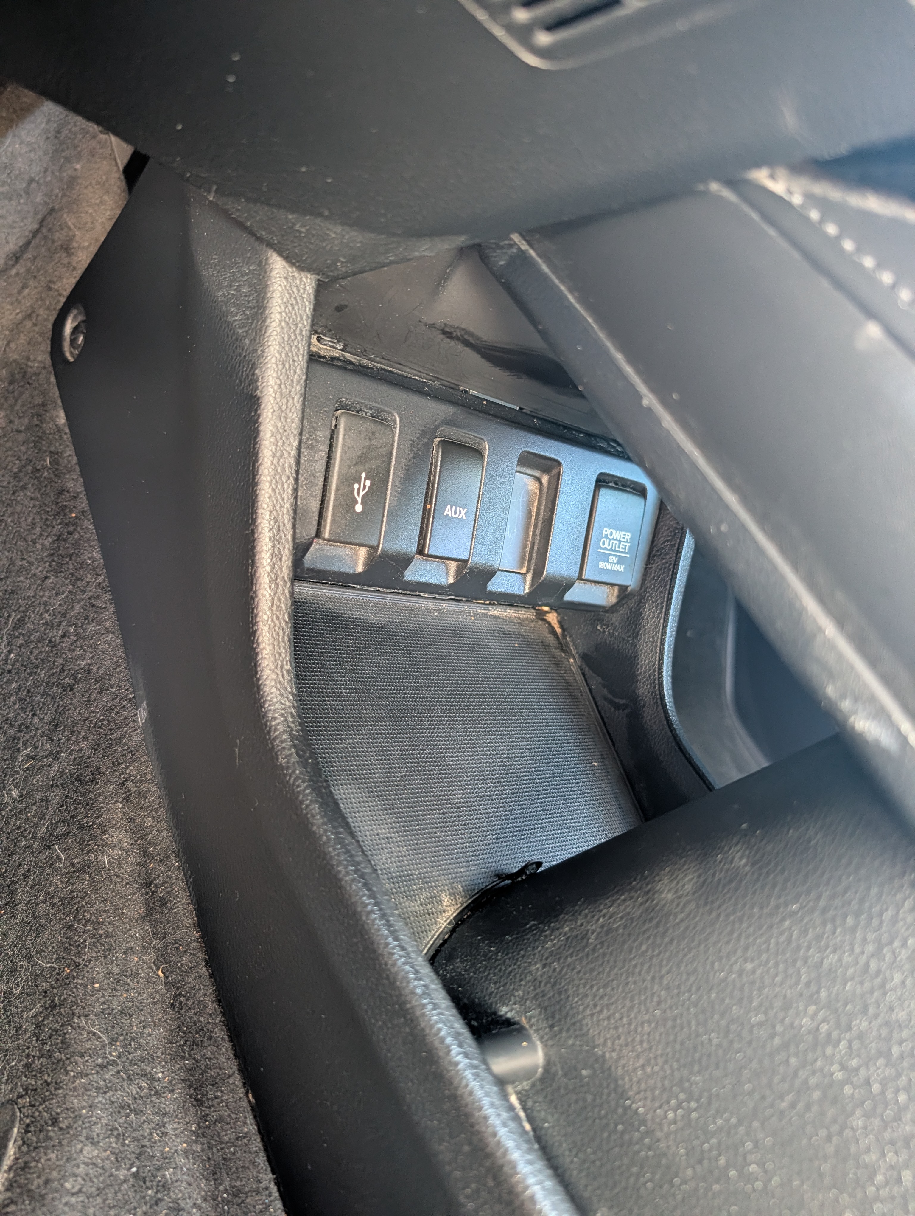 Used 2017 Honda HR-V LX image 8