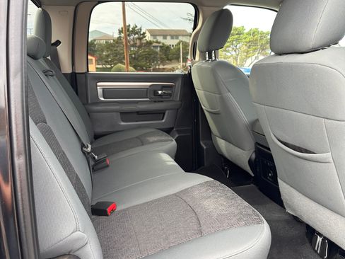 Used 2015 RAM 3500 Big Horn image 6