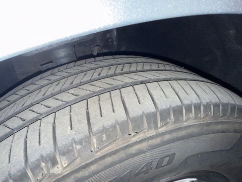 Used 2021 Toyota Sienna XLE w/ XLE Plus Package image 18