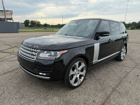 Used 2017 Land Rover Range Rover Long Wheelbase Supercharged image 2