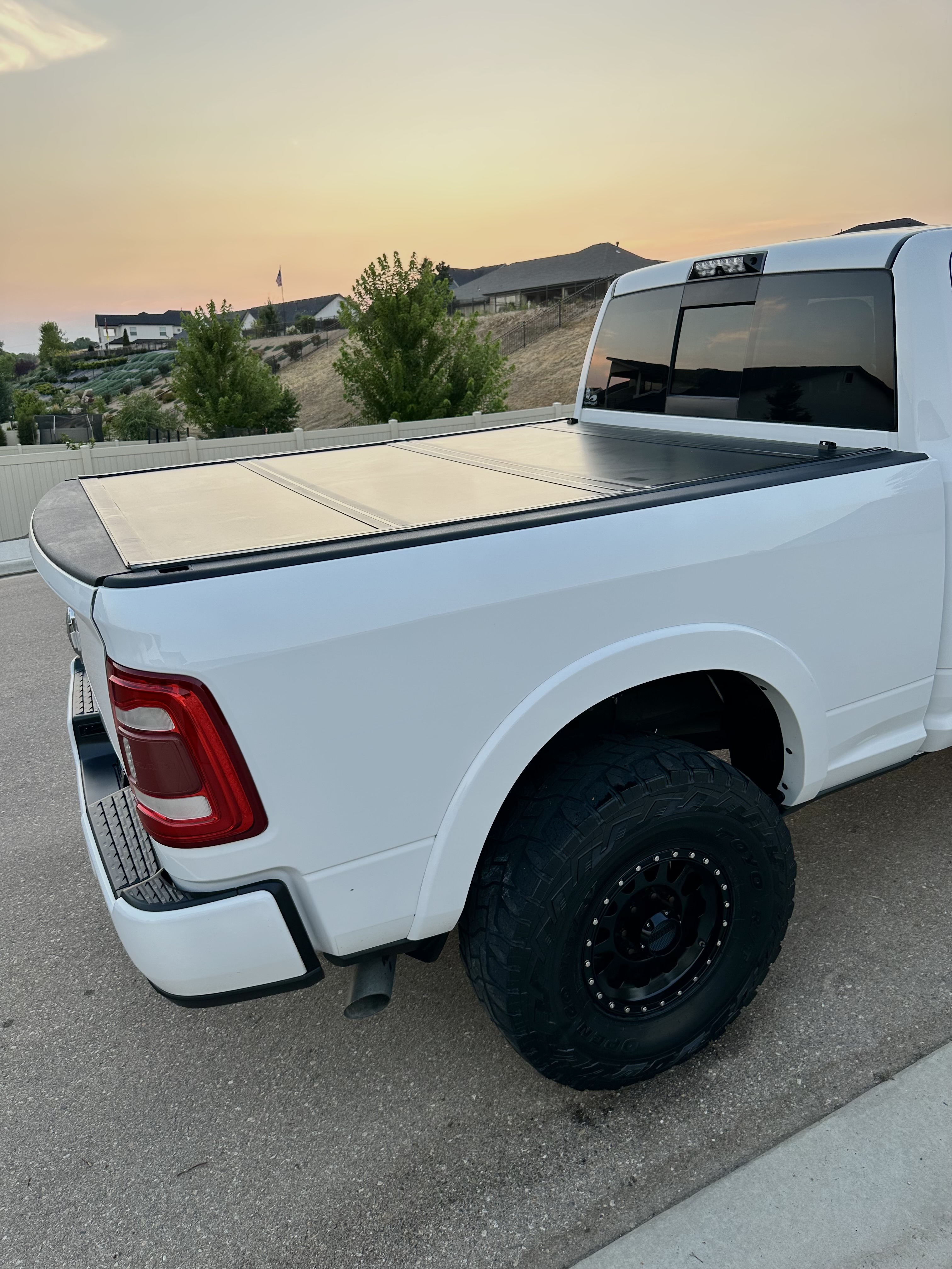 Used 2019 RAM 2500 Laramie AWD/4WD image 6