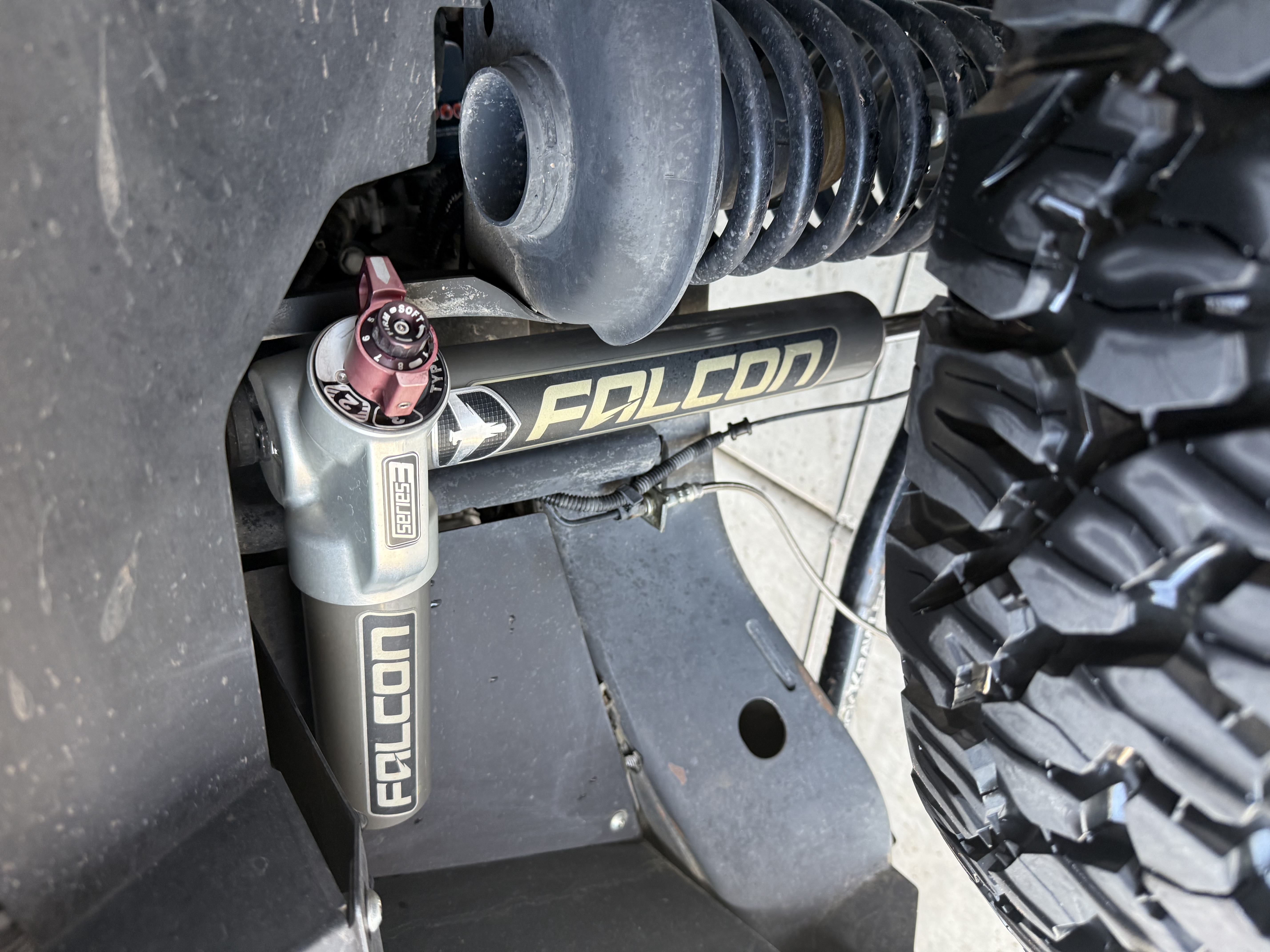Used 2010 Jeep Wrangler Unlimited Rubicon AWD/4WD image 12