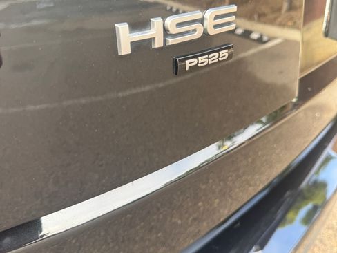 Used 2020 Land Rover Range Rover HSE image 10