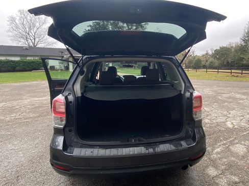 Used 2018 Subaru Forester 2.5i Touring w/ Popular Package #2 image 11