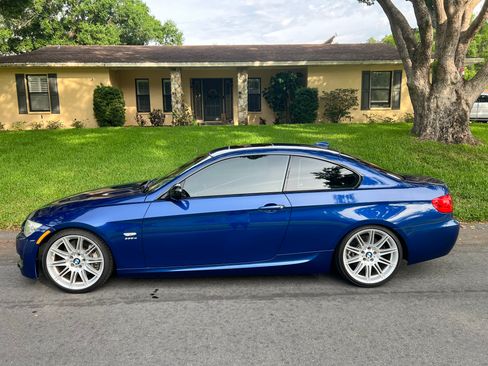Used 2011 BMW 335is Coupe RWD image 2
