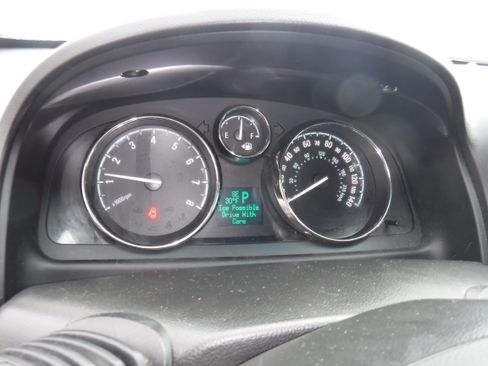 Used 2012 Chevrolet Captiva Sport LTZ image 9