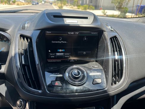 Used 2013 Ford Escape Titanium w/ Parking Technology Pkg FWD image 16