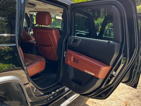 Used 2008 HUMMER H2 Luxury image 2