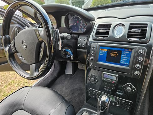 Used 2007 Maserati Quattroporte Executive GT image 14