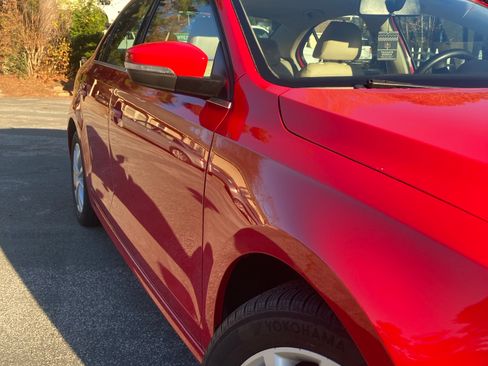 Used 2013 Volkswagen Jetta SE image 10