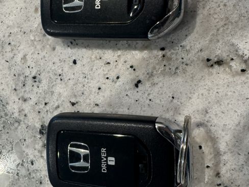 Used 2018 Honda Accord EX-L image 24