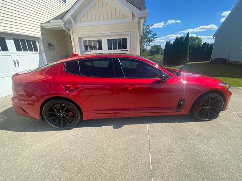 Used 2023 Kia Stinger GT2 AWD/4WD image 1