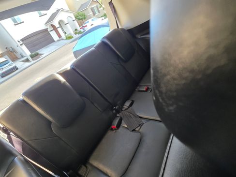 Used 2016 INFINITI QX80 2WD w/ 22" Wheel Package image 10