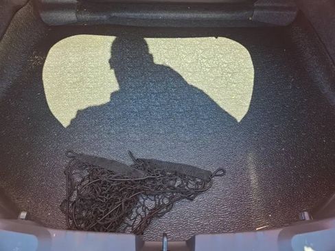 Used 2010 Chevrolet Camaro SS w/ LPO, Ground Effects Package image 28