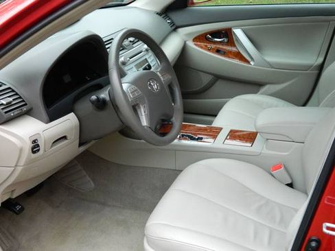 Used 2008 Toyota Camry XLE image 6