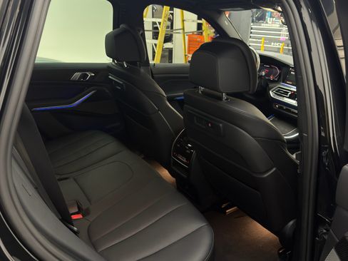 Used 2022 BMW X5 M50i w/ Premium Package AWD/4WD image 24